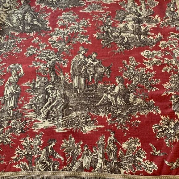 Waverly French Country Toile Fringe Tablecloth - Picture 5 of 7